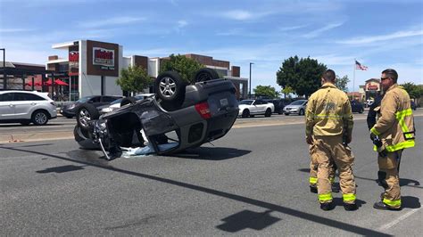 Woman seriously hurt when car jumps curb in Mira Mesa